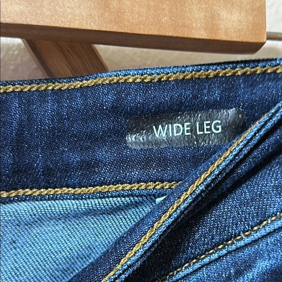 Judy Blue Ankle Cropped Blue Jeans - Picture 3 of 7